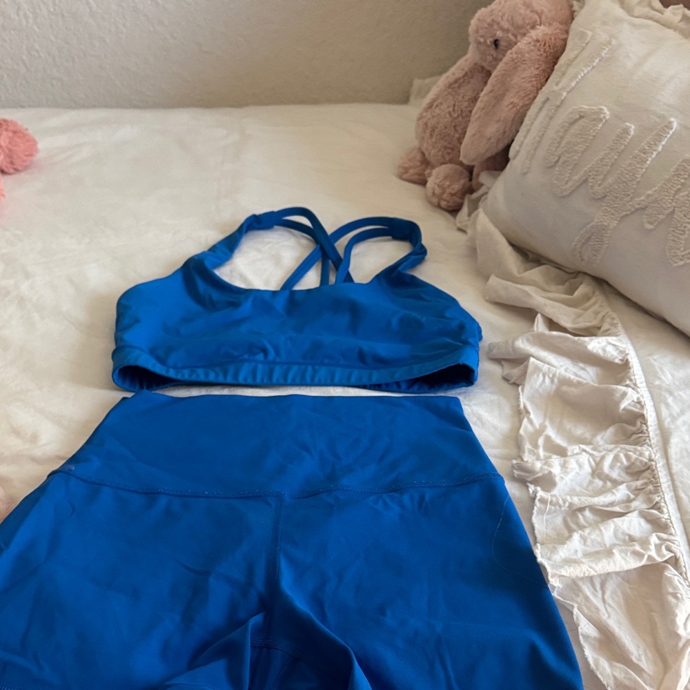 CRZ YOGA Vibrant Blue Sports Bra and Biker shorts Set